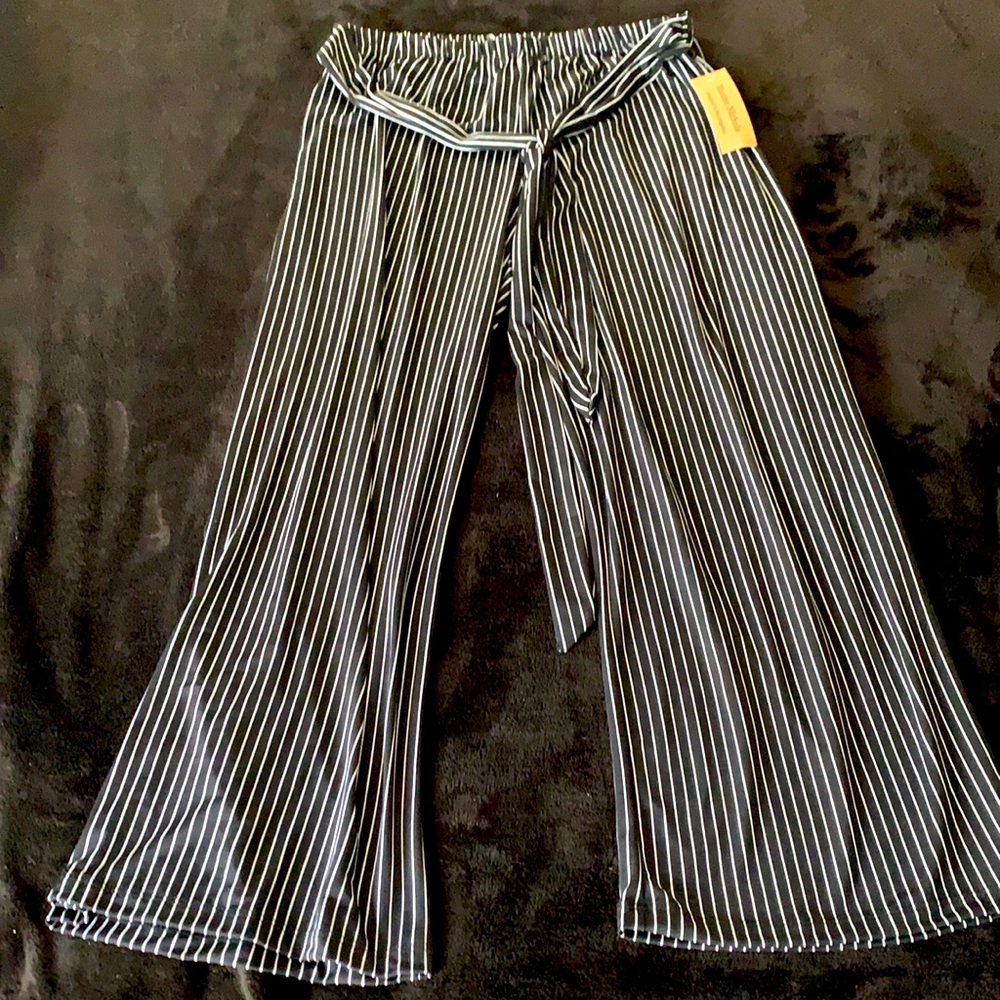 Maxine Nichols Black and White Dress Pants